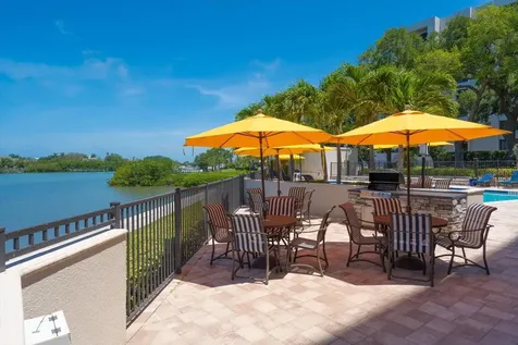 4 Belleview Boulevard Belleair FL 33756