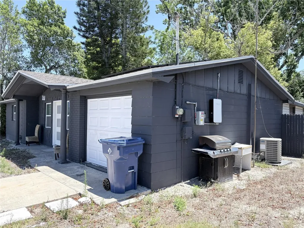 3818 Moog Road Holiday FL 34691