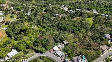 Carr. 414 Km 3.2 Bo.cruces Aguada PR 00602