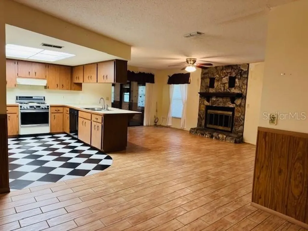 12470 SW 16th Avenue Ocala FL 34473