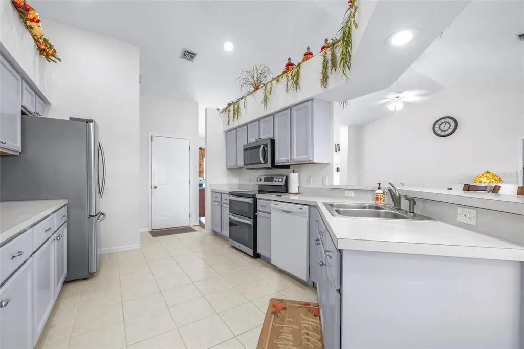 3140 Orange Grove Court Lakeland FL 33810