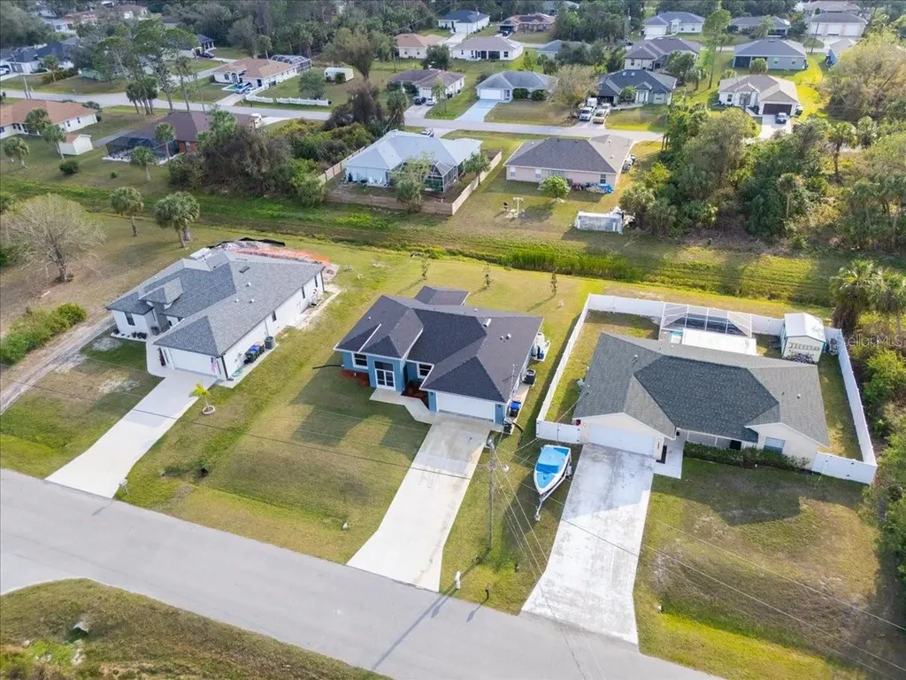 2405 Vancouver Lane North Port FL 34286