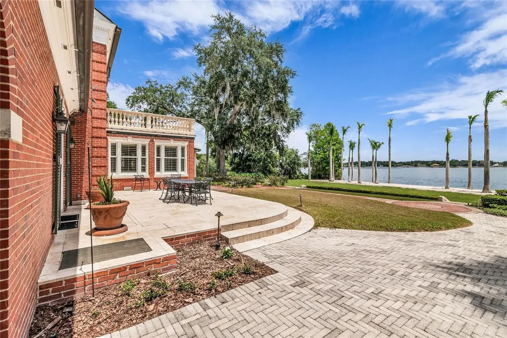 1530 Waterwitch Drive Orlando FL 32806