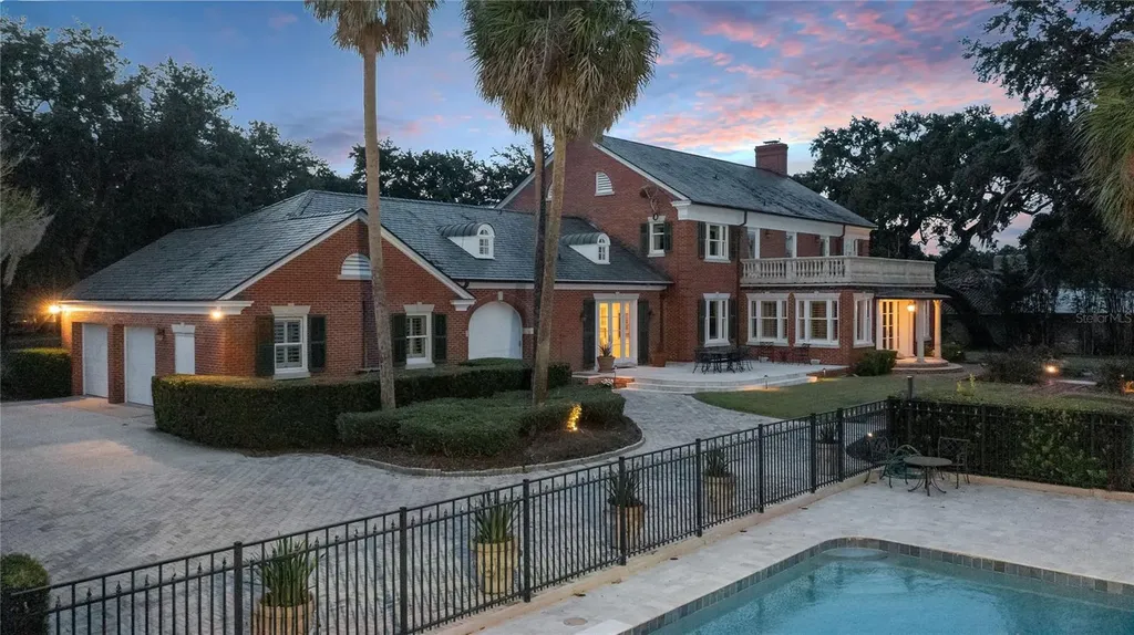1530 Waterwitch Drive Orlando FL 32806