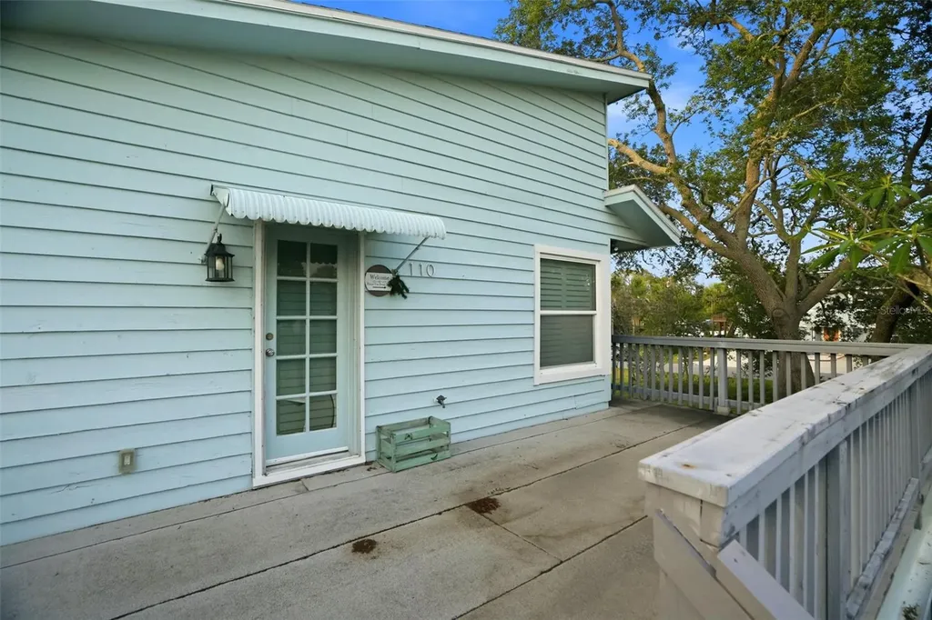 110 Georgia Ave. Avenue Crystal Beach FL 34681