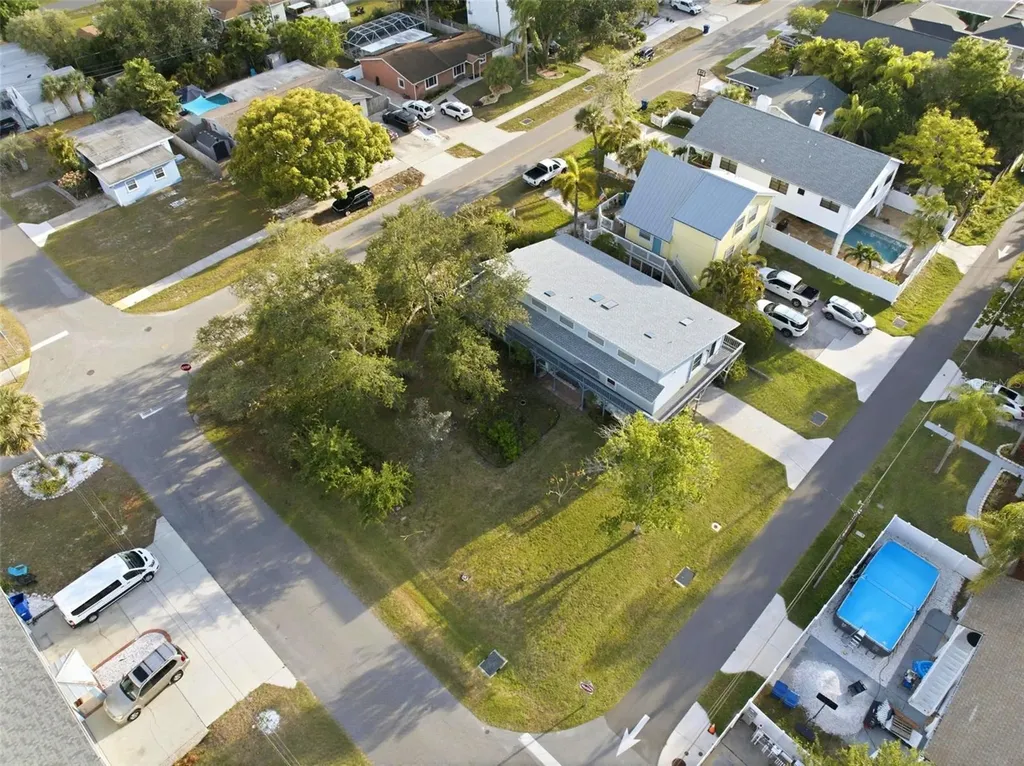 110 Georgia Ave. Avenue Crystal Beach FL 34681