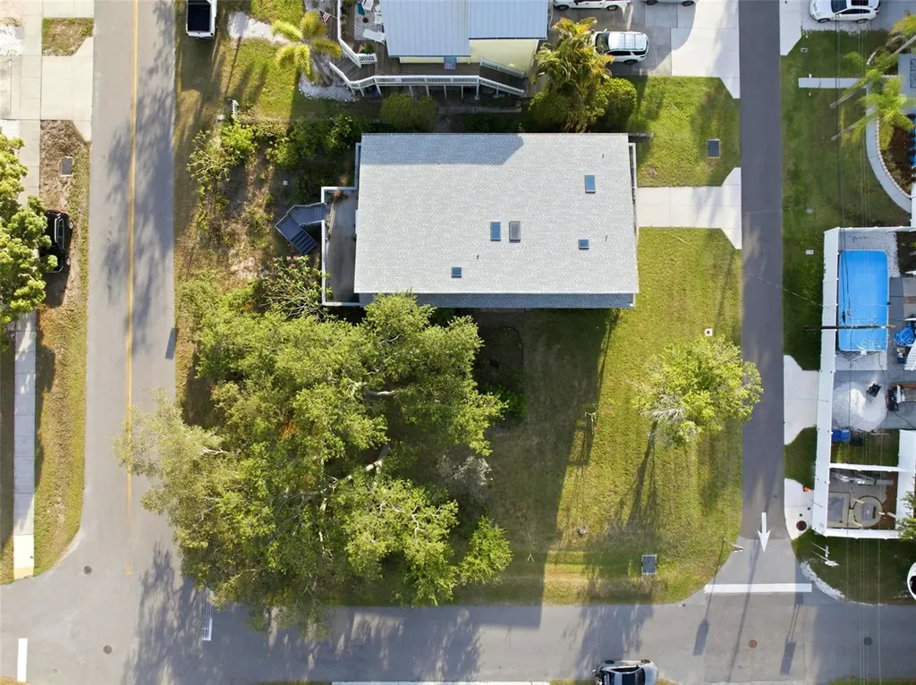 110 Georgia Ave. Avenue Crystal Beach FL 34681