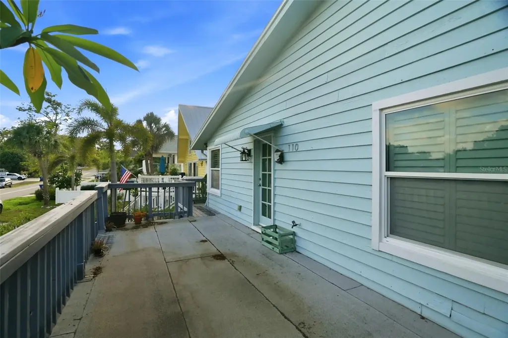 110 Georgia Ave. Avenue Crystal Beach FL 34681
