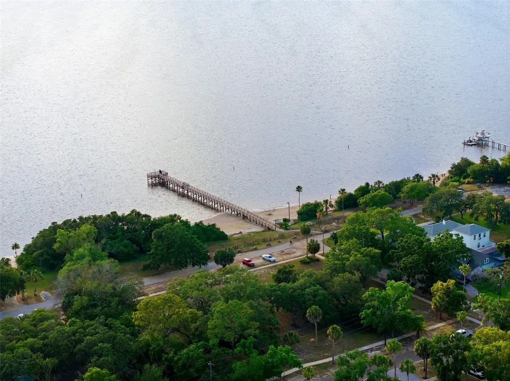 110 Georgia Ave. Avenue Crystal Beach FL 34681