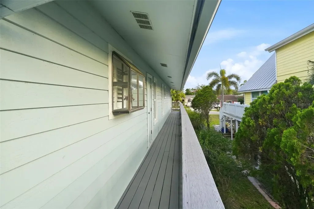 110 Georgia Ave. Avenue Crystal Beach FL 34681