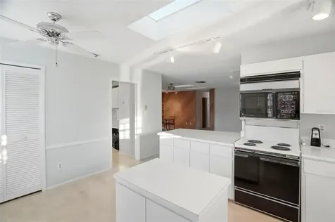 110 Georgia Ave. Avenue Crystal Beach FL 34681