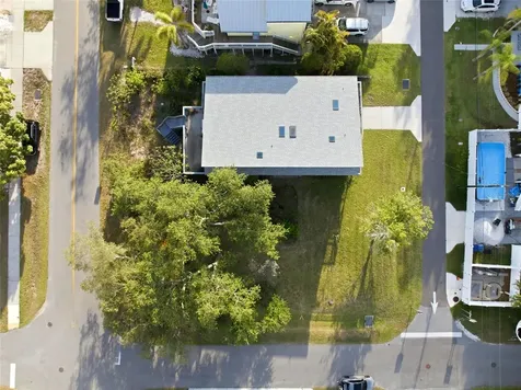 110 Georgia Ave. Avenue Crystal Beach FL 34681