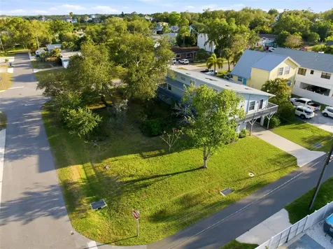 110 Georgia Ave. Avenue Crystal Beach FL 34681