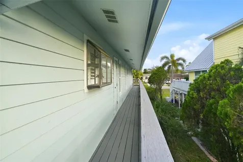 110 Georgia Ave. Avenue Crystal Beach FL 34681