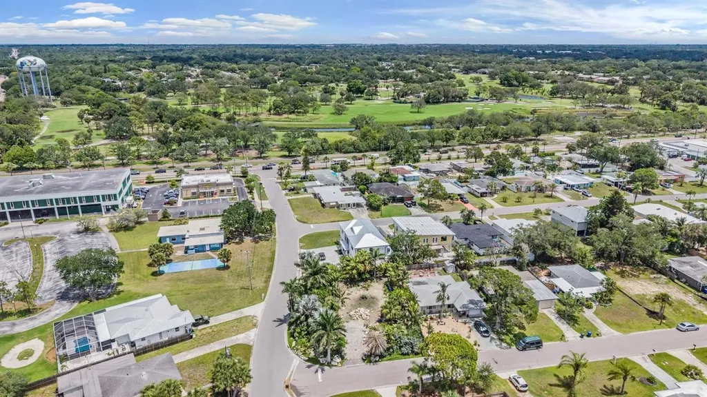 591 Baywood Drive N Dunedin FL 34698
