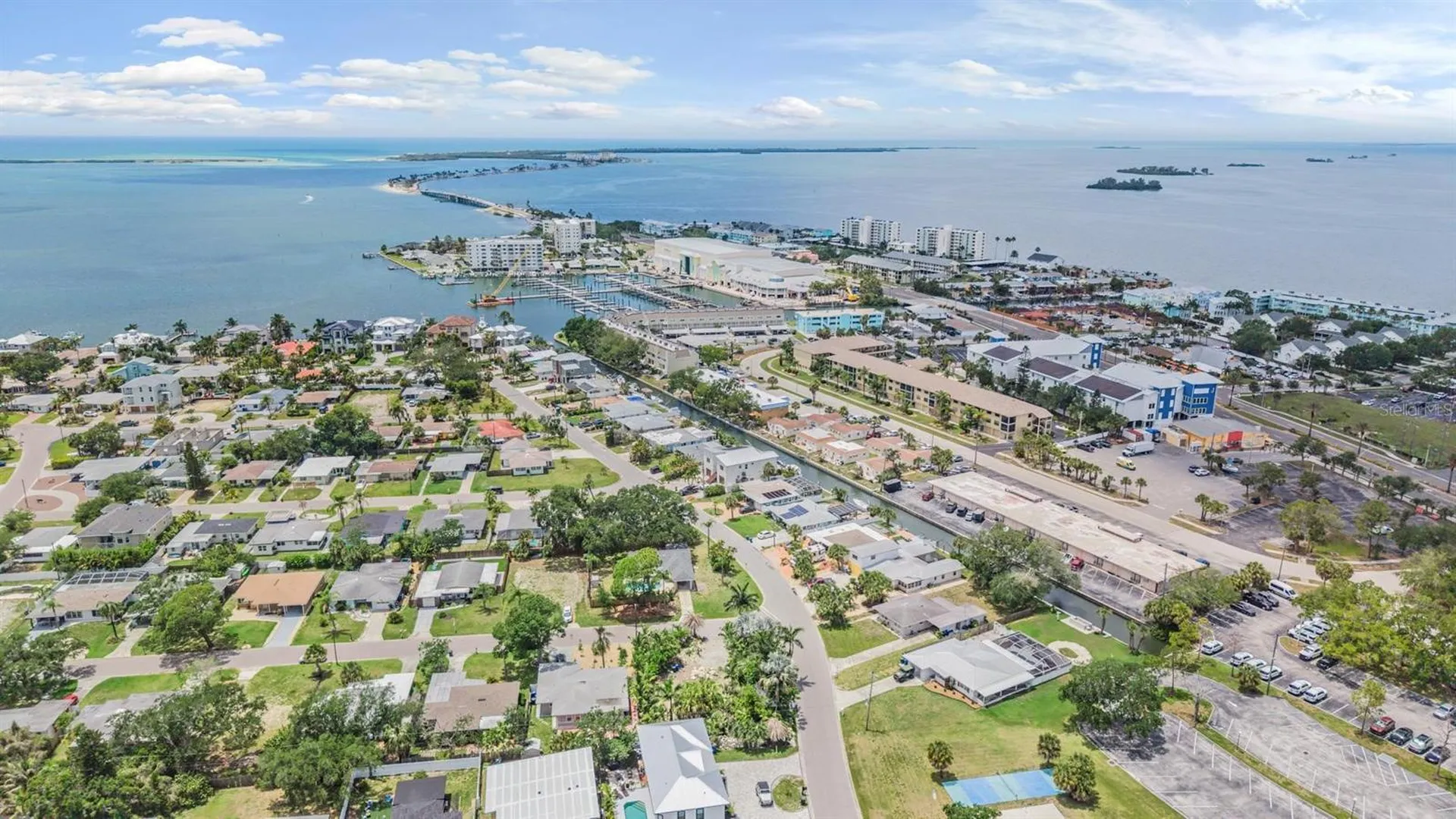 591 Baywood Drive N Dunedin FL 34698