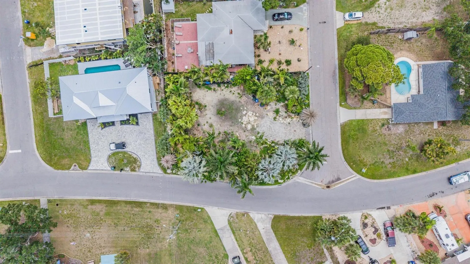 591 Baywood Drive N Dunedin FL 34698