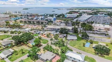 591 Baywood Drive N Dunedin FL 34698