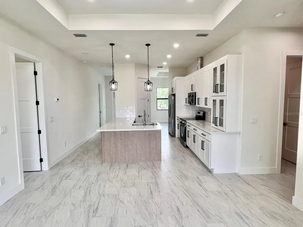 9245 Boca Grande Avenue Englewood FL 34224