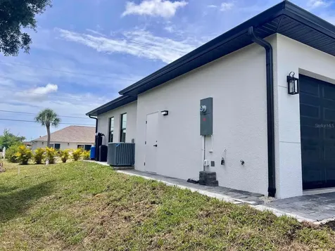 9245 Boca Grande Avenue Englewood FL 34224