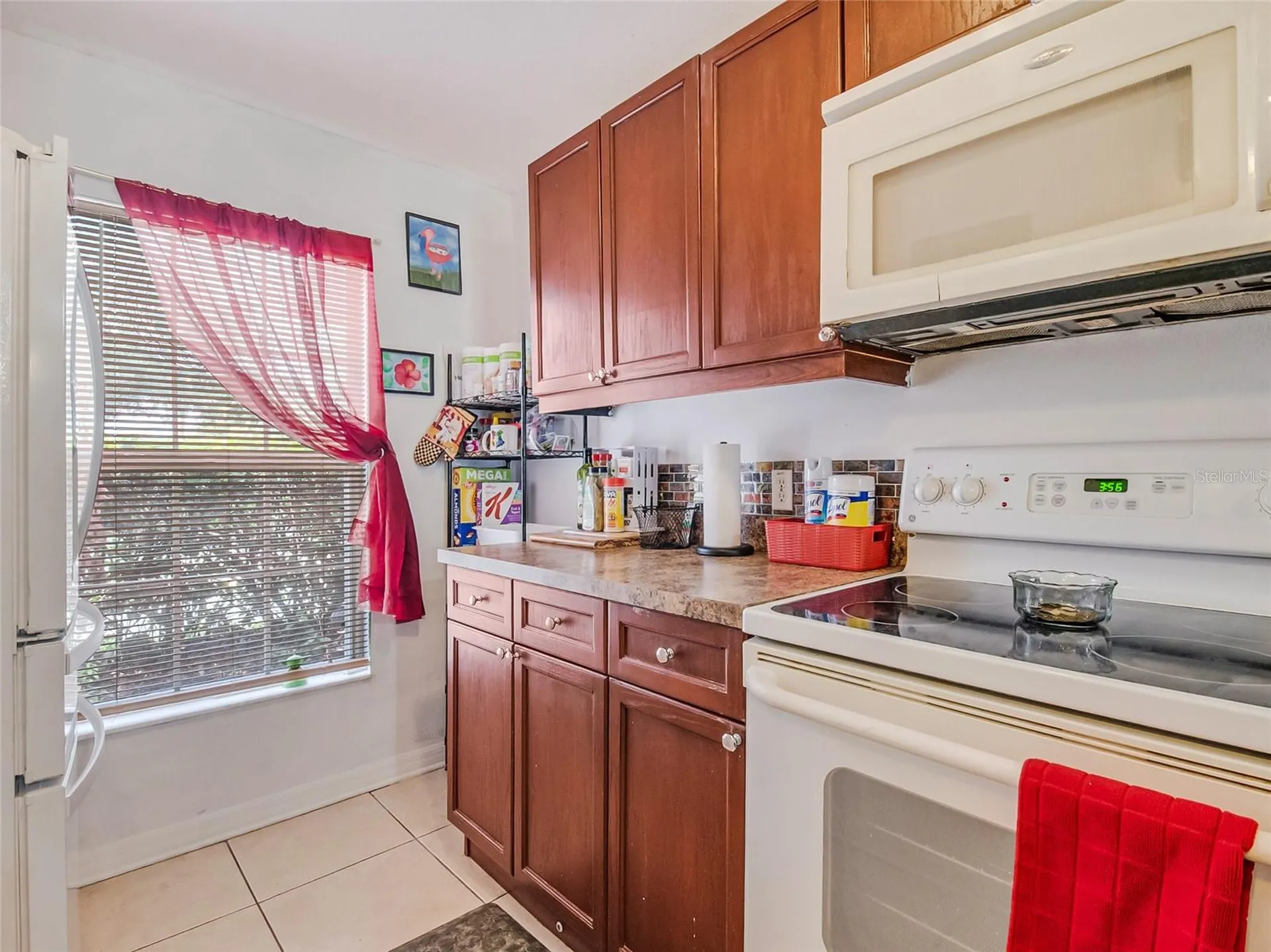 261 Autumn Lane Kissimmee FL 34743