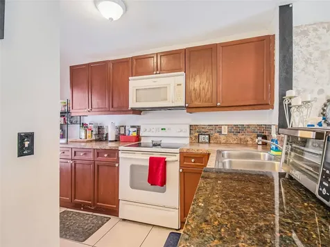 261 Autumn Lane Kissimmee FL 34743