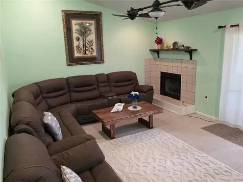 3607 Avenida Madera Bradenton FL 34210