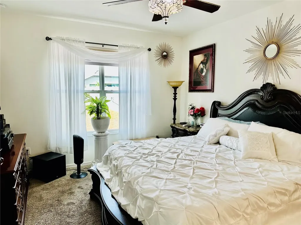 944 Old Windsor Way Spring Hill FL 34609