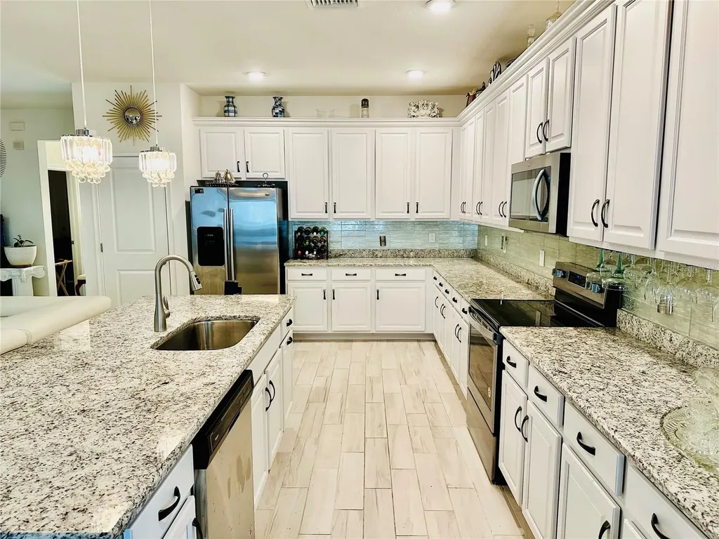 944 Old Windsor Way Spring Hill FL 34609