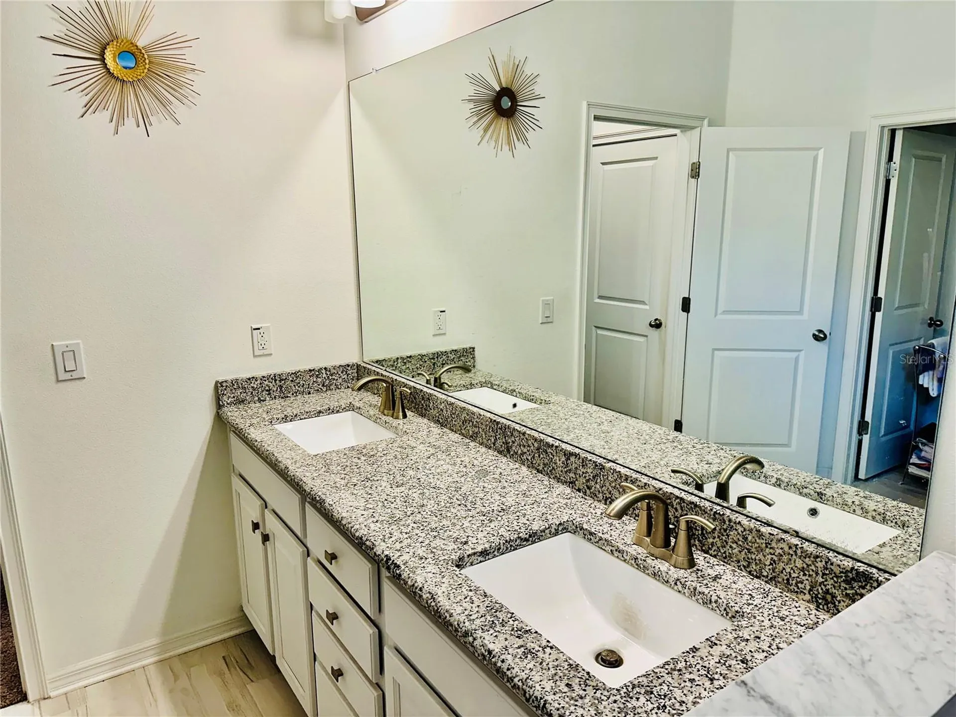 944 Old Windsor Way Spring Hill FL 34609