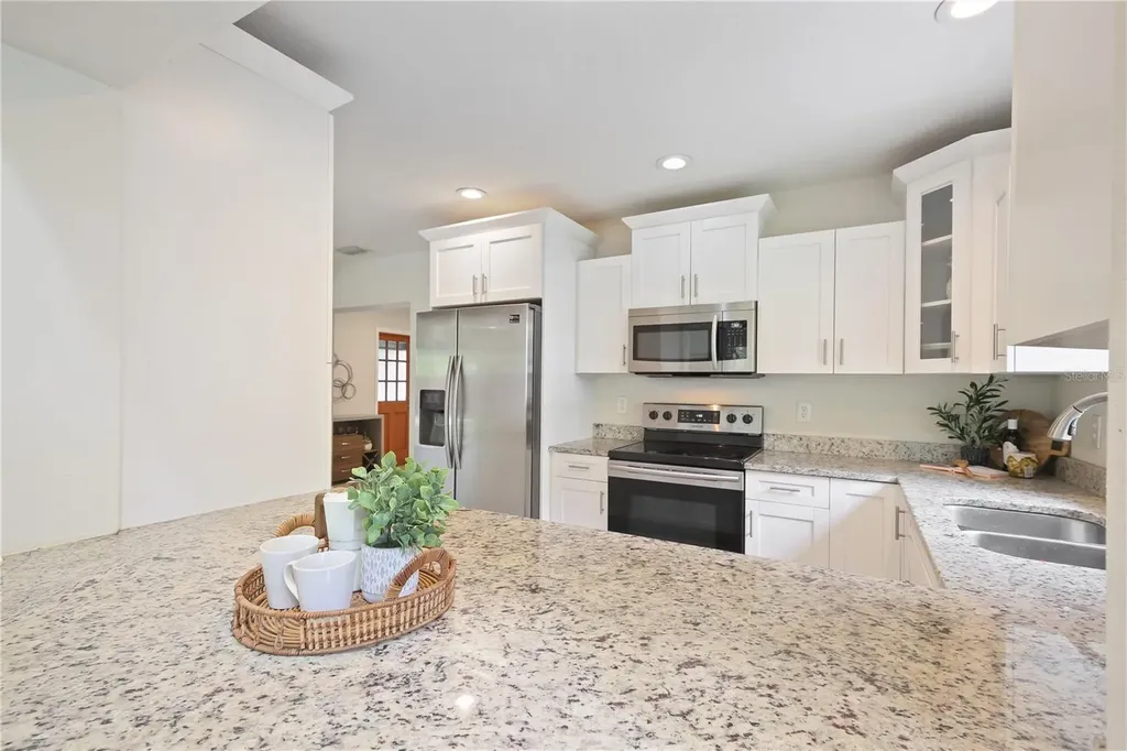 6311 37th Avenue N St Petersburg FL 33710
