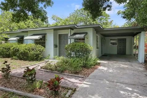 6311 37th Avenue N St Petersburg FL 33710