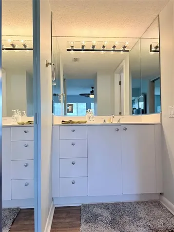 4602 Longwater Chase Sarasota FL 34235