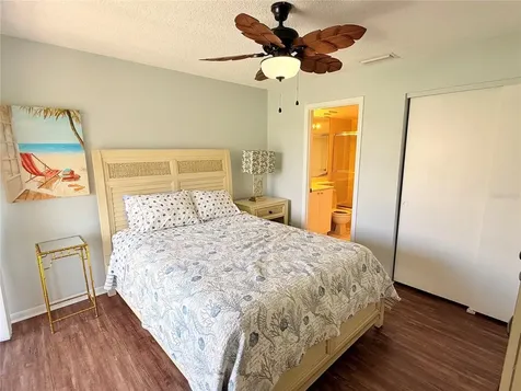 4602 Longwater Chase Sarasota FL 34235