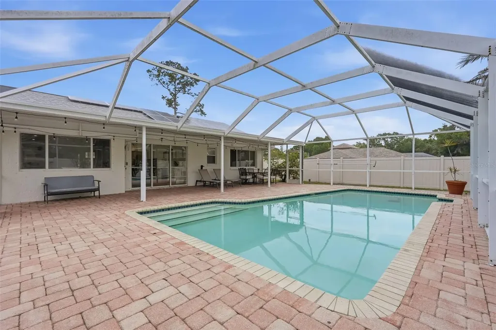 3052 Heron Place Clearwater FL 33762