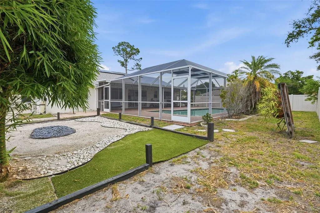 3052 Heron Place Clearwater FL 33762