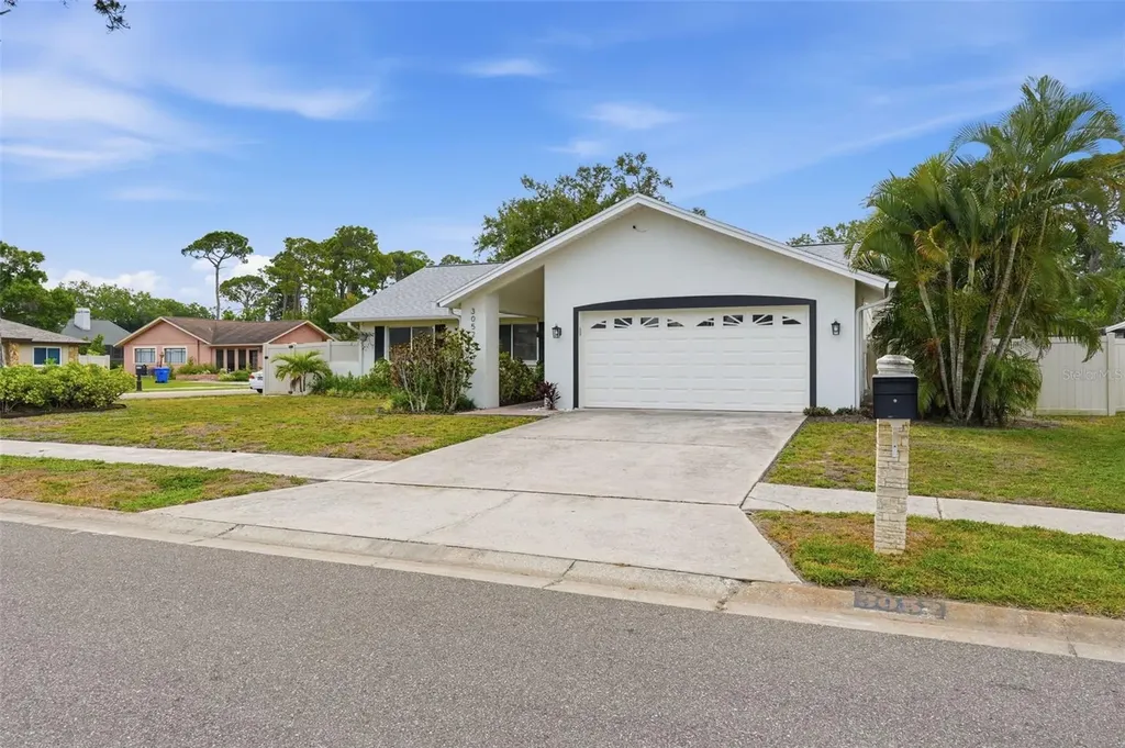 3052 Heron Place Clearwater FL 33762