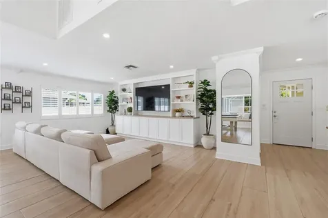 3052 Heron Place Clearwater FL 33762