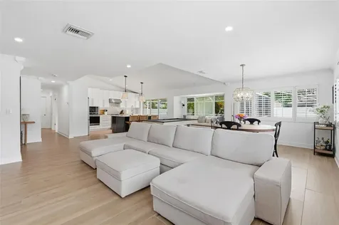 3052 Heron Place Clearwater FL 33762