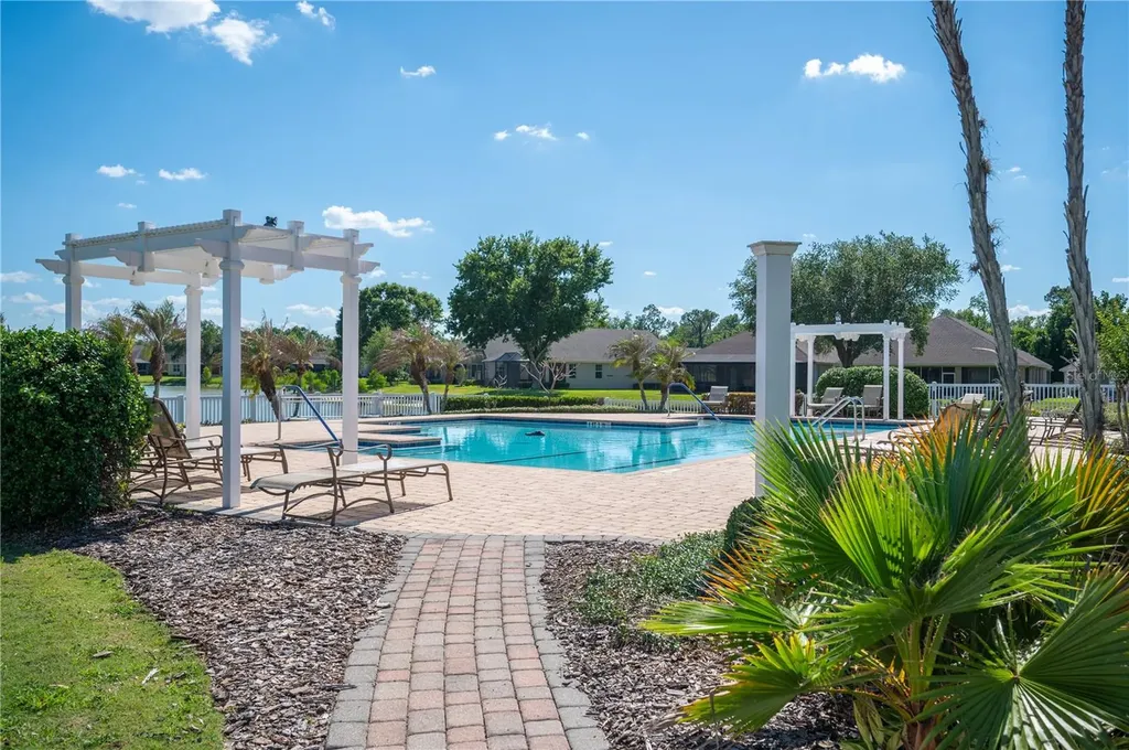 7783 Lake James Boulevard Lakeland FL 33810