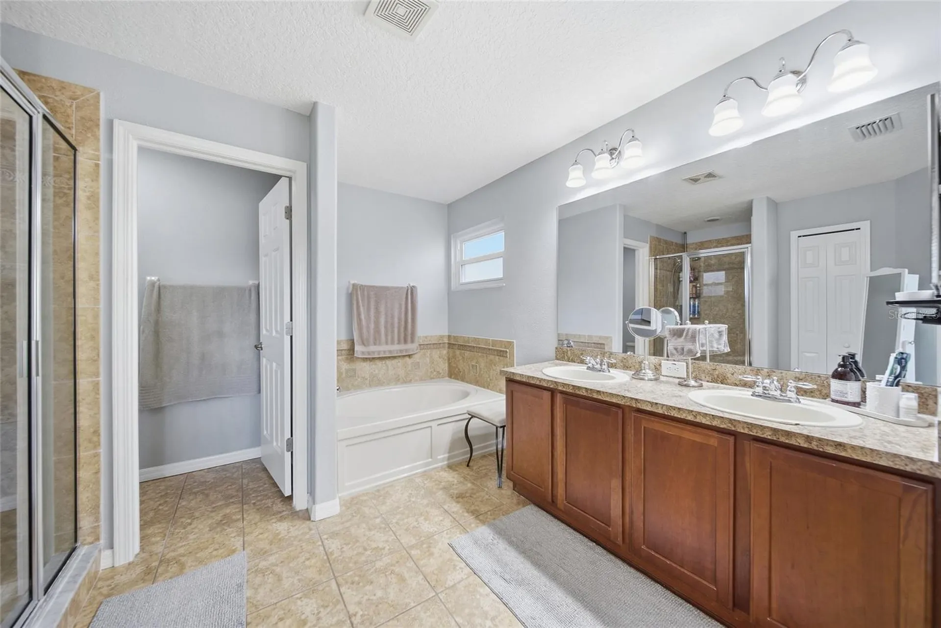 18133 Bahama Bay Drive Tampa FL 33647
