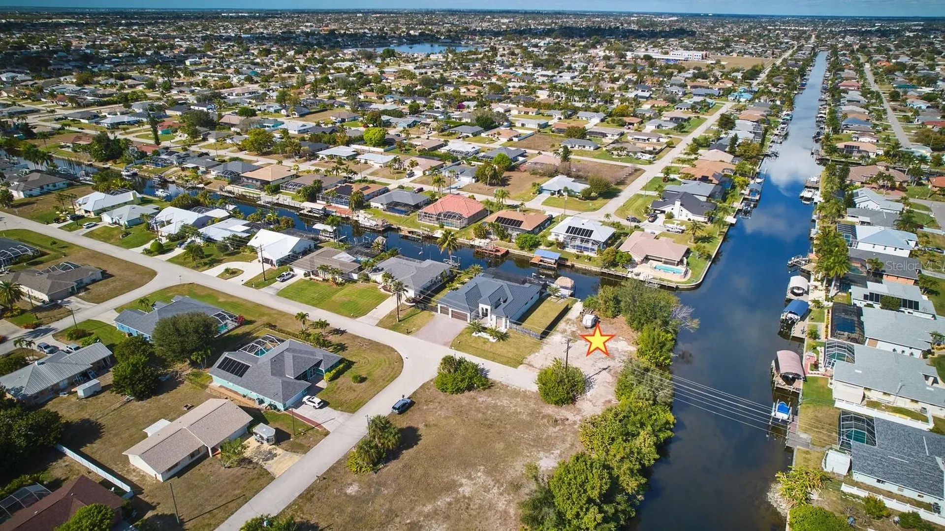 201 SW 40th Street Cape Coral FL 33914