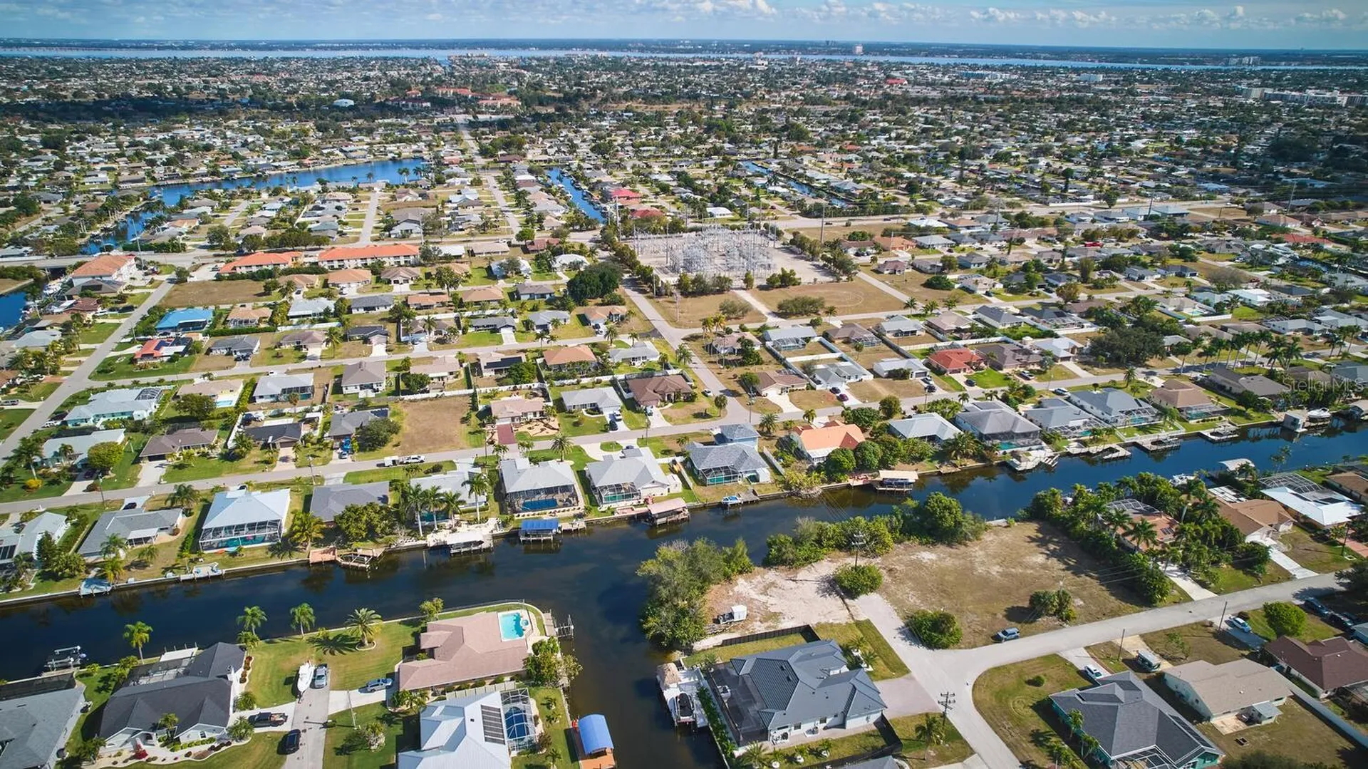 201 SW 40th Street Cape Coral FL 33914