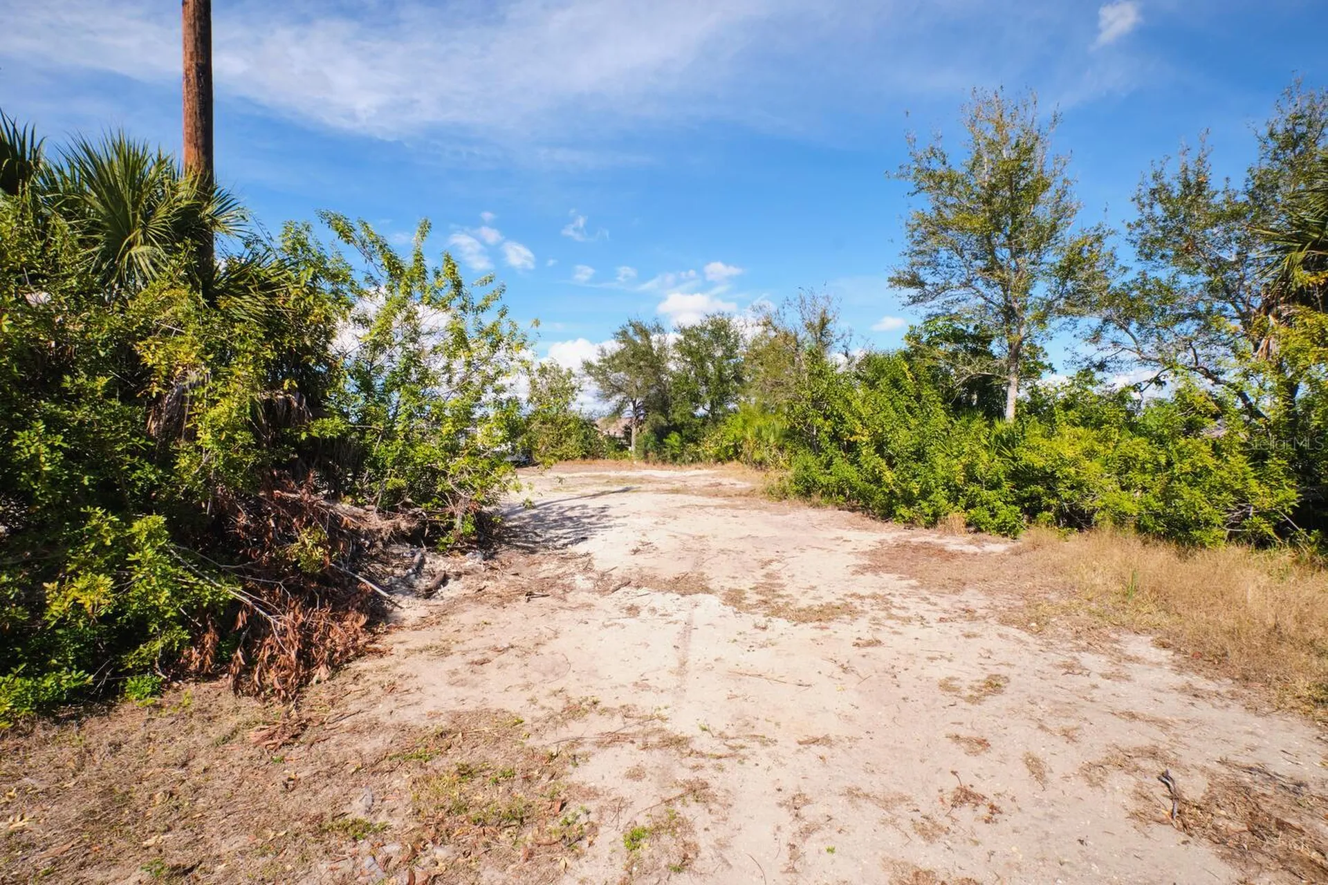 201 SW 40th Street Cape Coral FL 33914