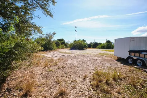 201 SW 40th Street Cape Coral FL 33914