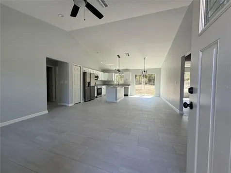 3 Guava Place Drive Ocklawaha FL 32179