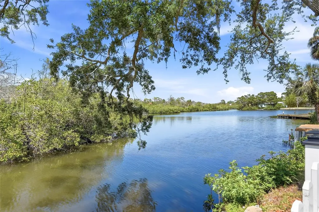 5153 Bay Boulevard Port Richey FL 34668