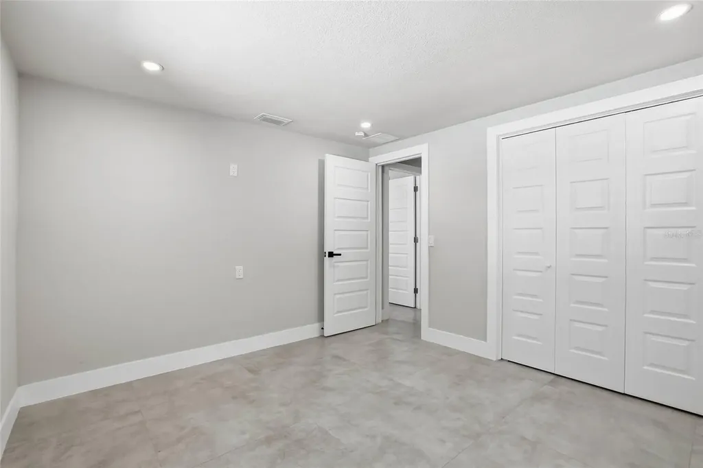 5153 Bay Boulevard Port Richey FL 34668