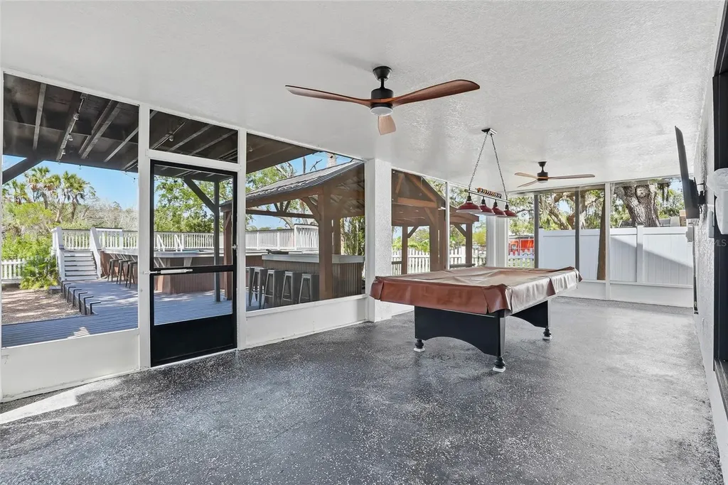 5153 Bay Boulevard Port Richey FL 34668