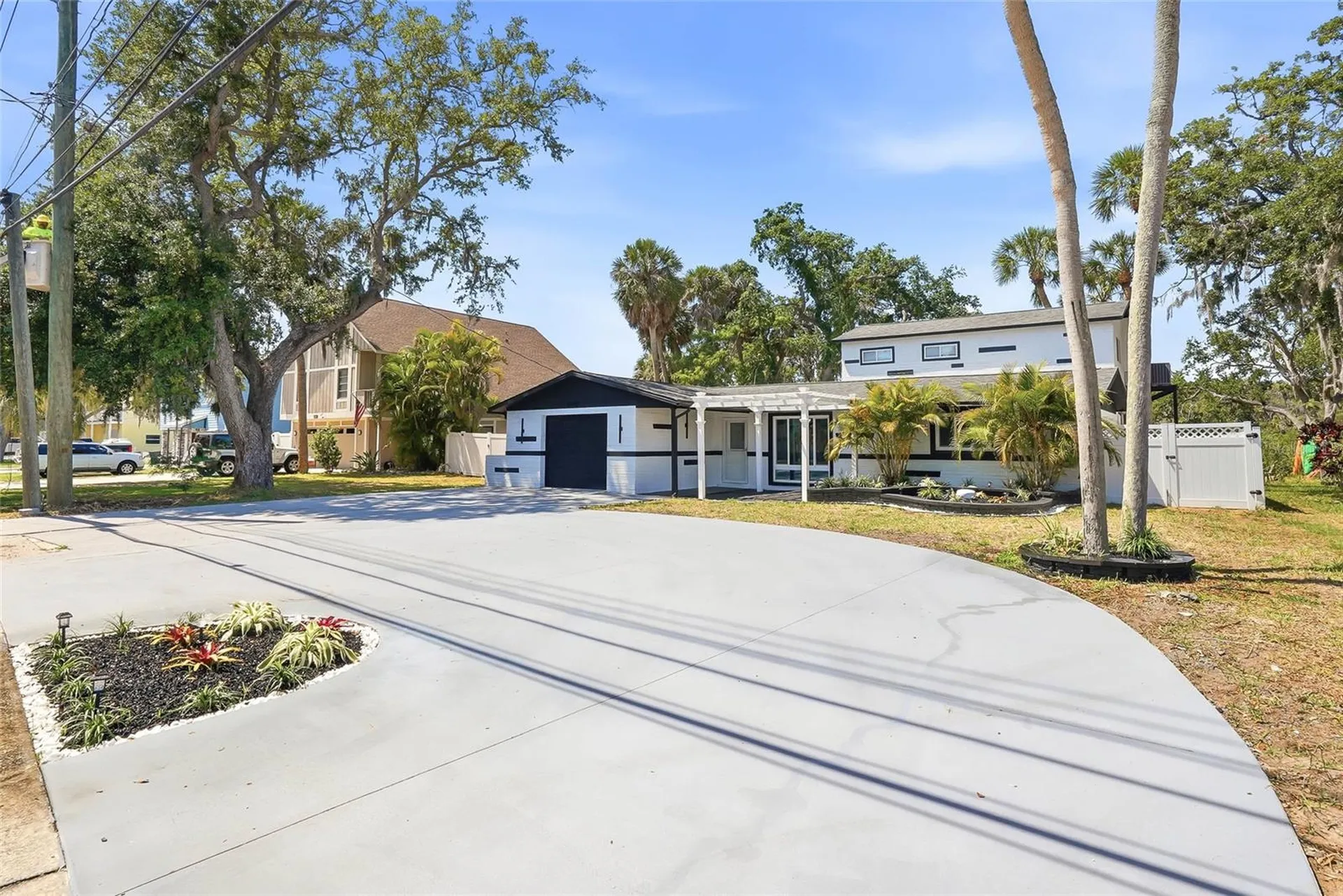 5153 Bay Boulevard Port Richey FL 34668